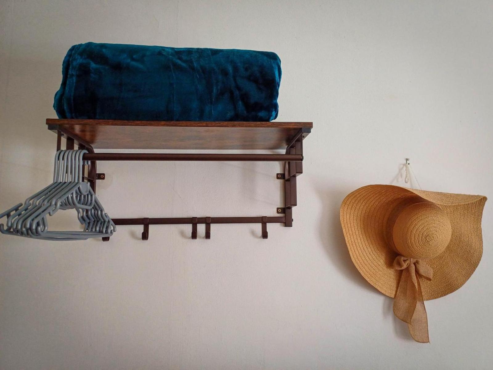 18 On Mark Willowmore Habitación foto